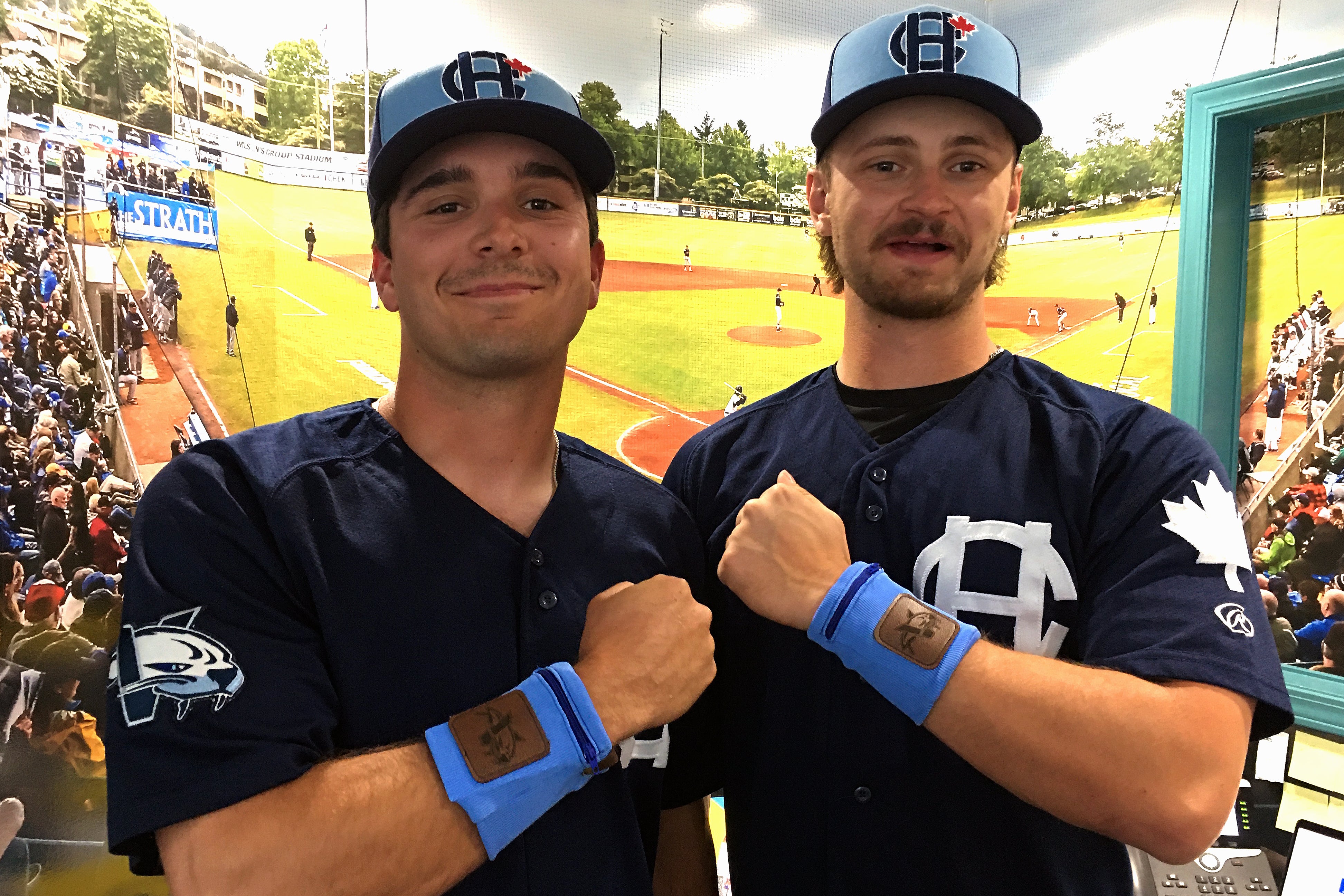 Victoria HarbourCats POCCOT Wrist Wallet